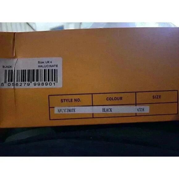 Public Desire Women's Hallucinate Black Pu Pocket Block Heel Boots Sz 6 NIB - Picture 7 of 7